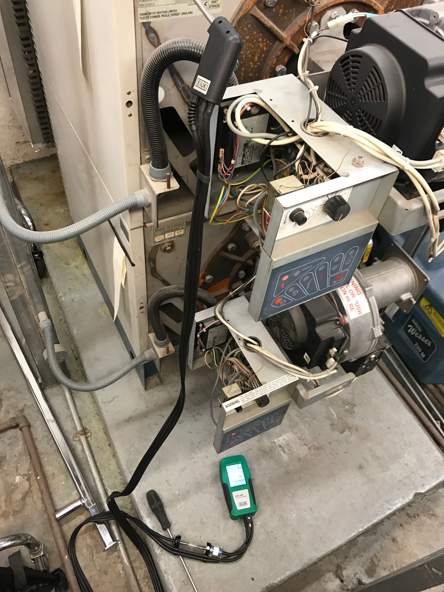 gas safe registered engineer near me Otley, LS21